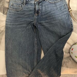 Hollister Lowrise loose